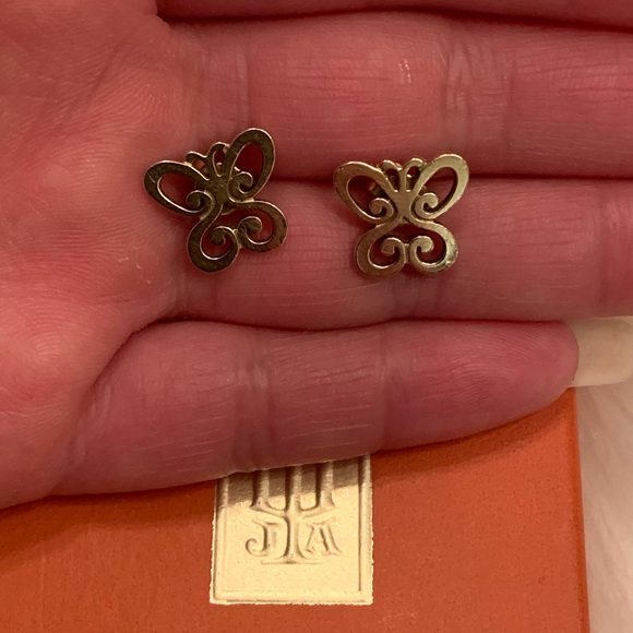 14k butterfly 🦋 - Picture 4 of 6